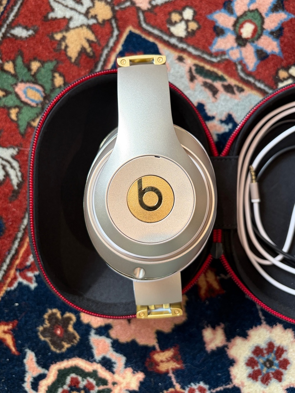Beats Studio Wireless Over-Ear Headphones with Case